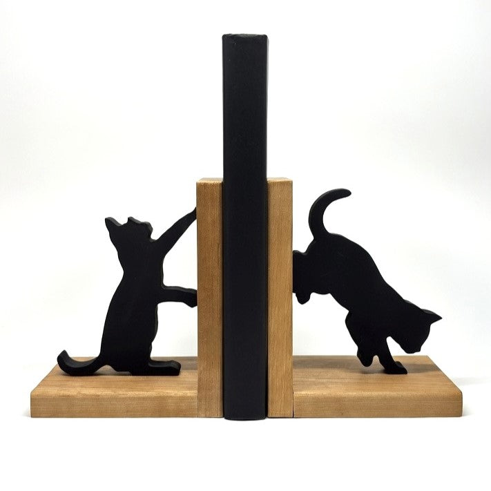 Kissa — Kirjatuet